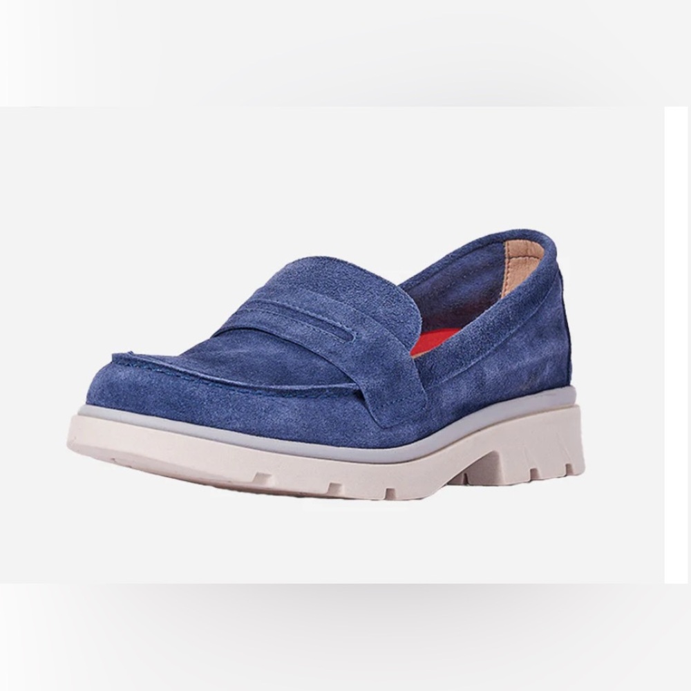 Lunita Vana blue suede slip on loafer arch support US 9 EU 40 Preppy Coastal